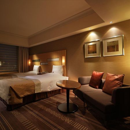 Hotel Okura Fukuoka Fukuoka  Bagian luar foto