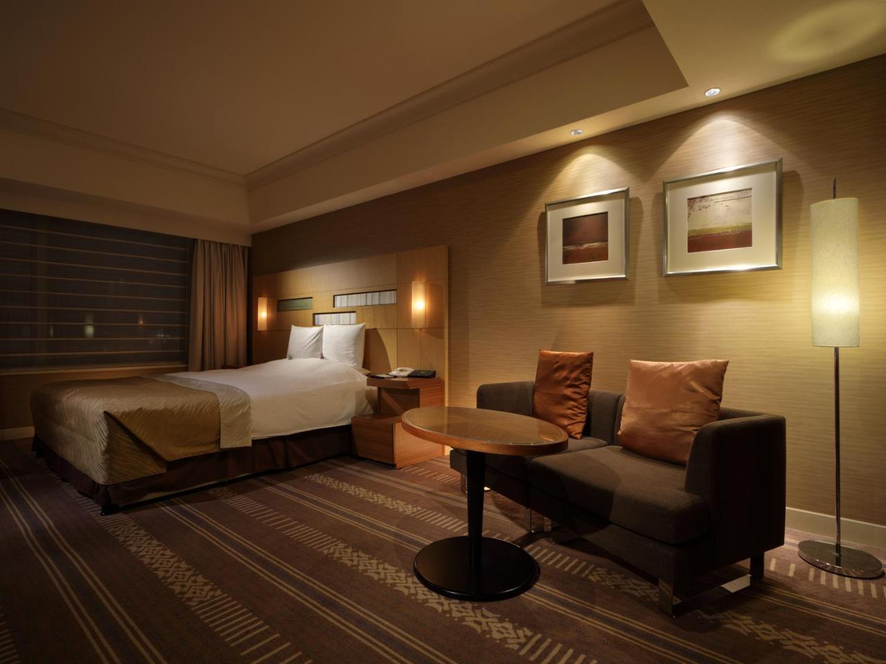 Hotel Okura Fukuoka Fukuoka  Bagian luar foto A room at the hotel